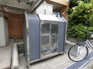 竹橋町マンションの物件外観写真